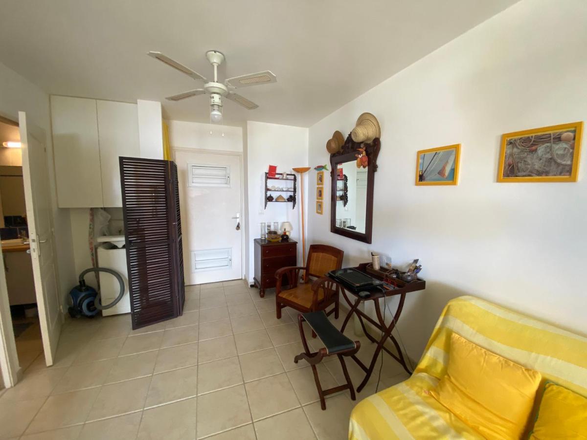 Appartement Les Hibiscus à Sainte-Luce Extérieur photo